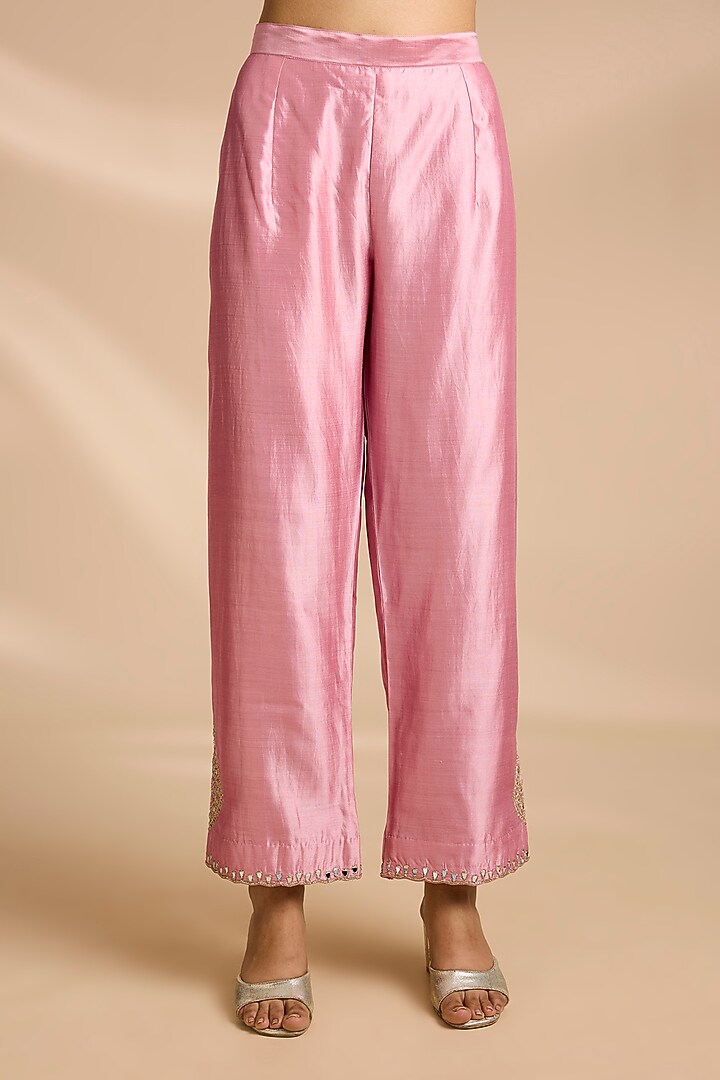 Rose Gold Spun Silk Mirror Embroidered Kurta Set by Surbhi Shah at Pernia's Pop Up Shop