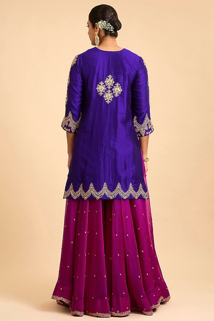 Purple Spun Silk Mukesh Embroidered Kurta Set by Surbhi Shah at Pernia's Pop Up Shop