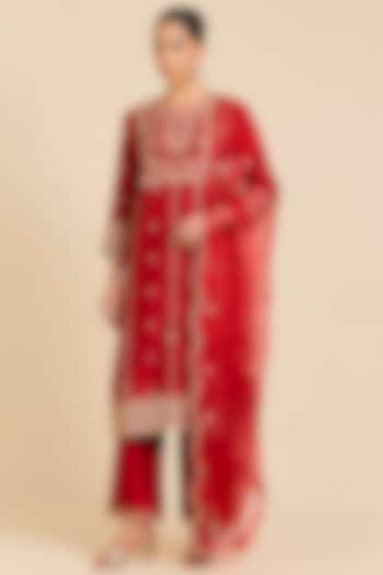 Red Spun Silk Resham Embroidered Kurta Set by SURBHI SHAH at Pernia's Pop Up Shop