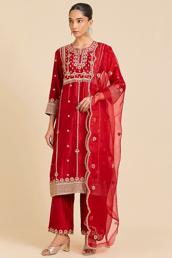 Red Spun Silk Resham Embroidered Kurta Set by SURBHI SHAH at Pernia's Pop Up Shop