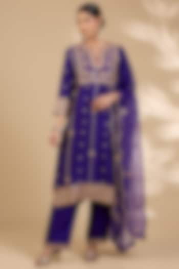 Purple Spun Silk Resham Work Kurta Set by SURBHI SHAH at Pernia's Pop Up Shop
