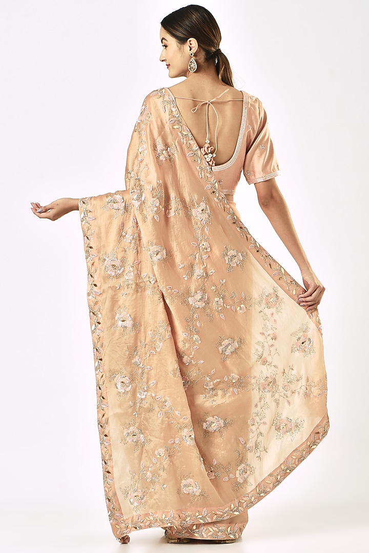 Powder Peach Embroidered Reception Saree Set by SURBHI SHAH at Pernia's Pop Up Shop
