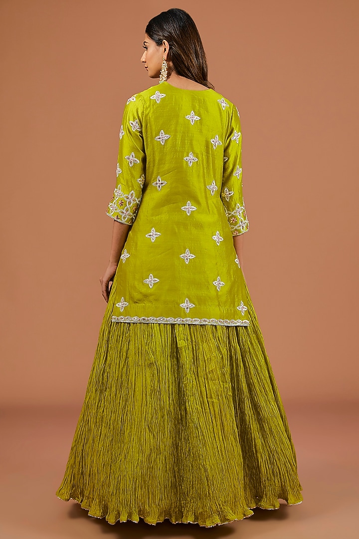Parrot Green Kora Silk Crushed Skirt Set by SURBHI SHAH at Pernia's Pop Up Shop