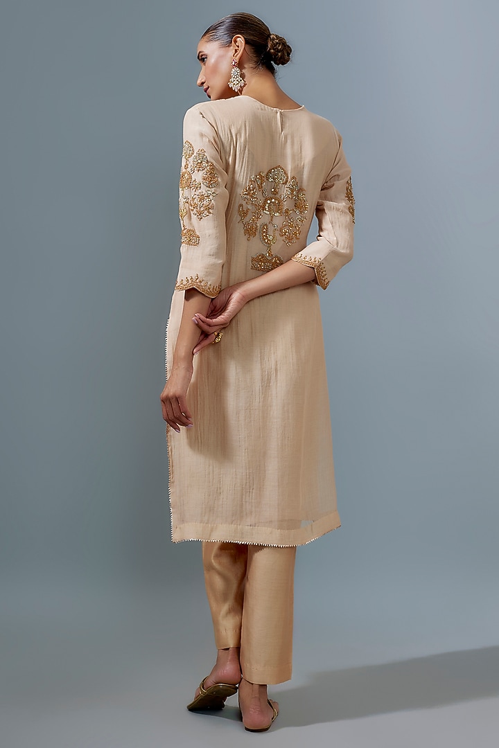 Champagne Chanderi Marori Embroidered Kurta Set by SURBHI SHAH at Pernia's Pop Up Shop