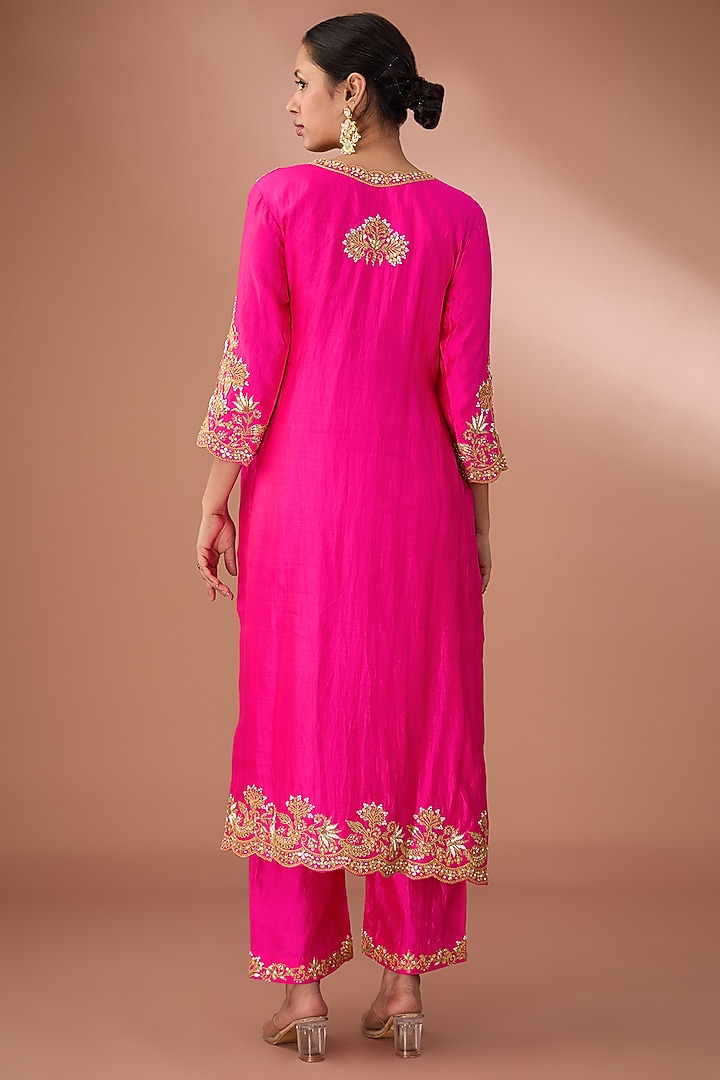 Hot Pink Pure Spun Silk Kurta Set by SURBHI SHAH at Pernia's Pop Up Shop