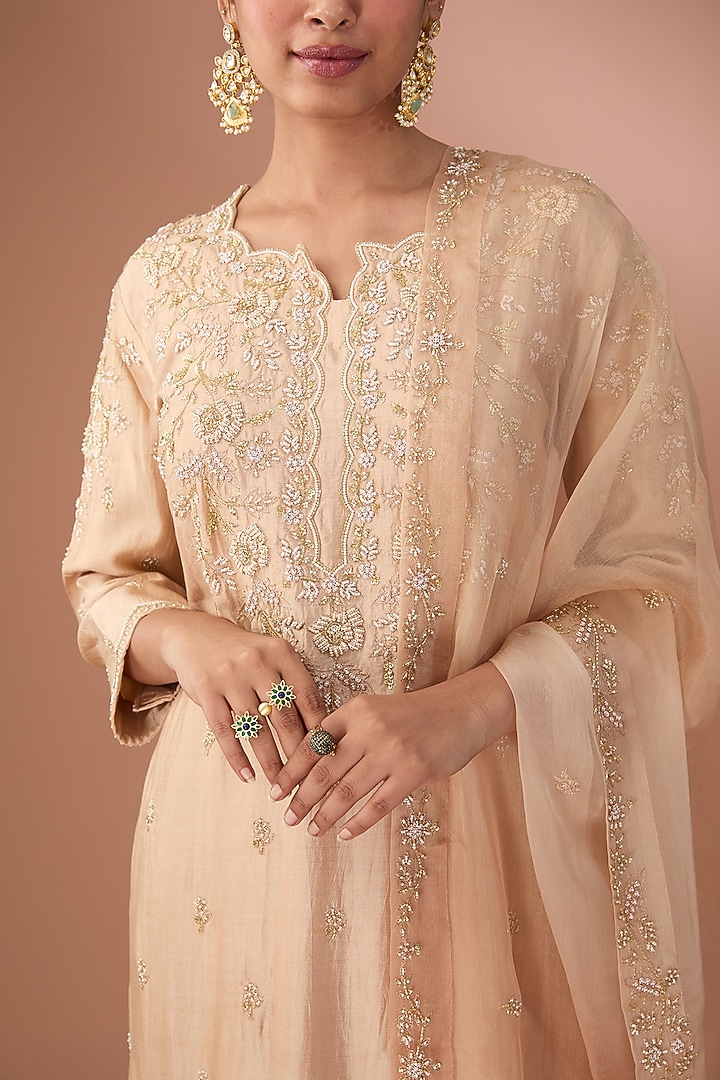 Champagne Pure Spun Silk Kurta Set by SURBHI SHAH at Pernia's Pop Up Shop