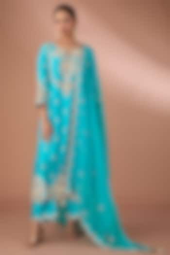 Turquoise Pure Spun Silk Kurta Set by SURBHI SHAH at Pernia's Pop Up Shop