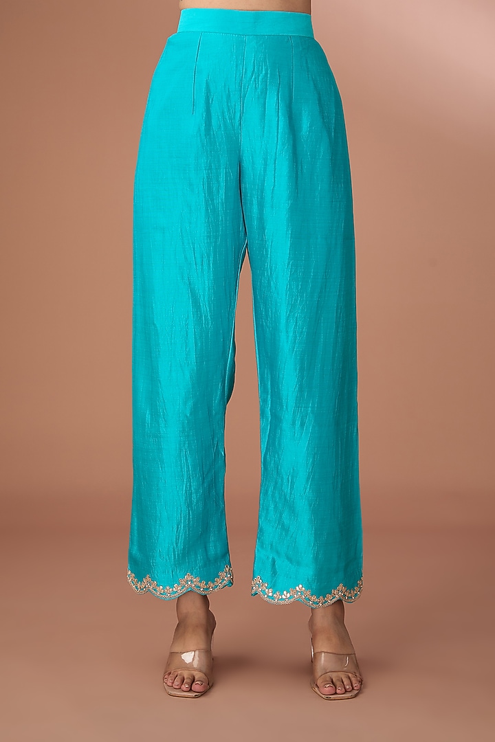 Turquoise Pure Spun Silk Kurta Set by SURBHI SHAH at Pernia's Pop Up Shop