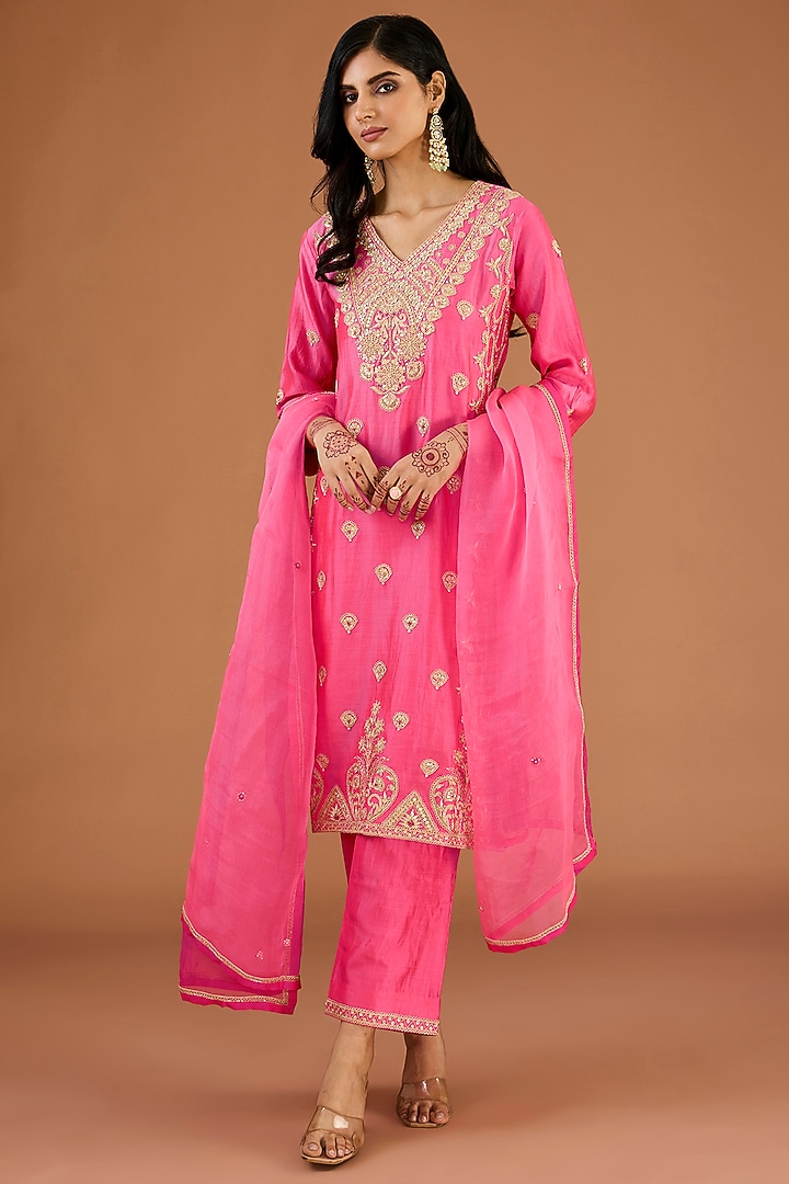 Strawberry Pink Pure Spun Silk Cutdana Work Kurta Set by SURBHI SHAH at Pernia's Pop Up Shop