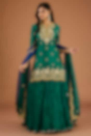 Emerald Green Kora Silk Crushed Skirt Set by SURBHI SHAH at Pernia's Pop Up Shop