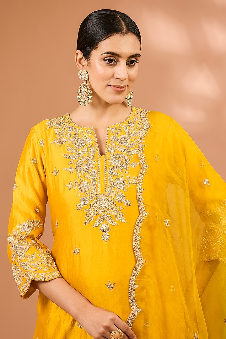 Lime Kora Silk Crushed Skirt set by SURBHI SHAH at Pernia's Pop Up Shop