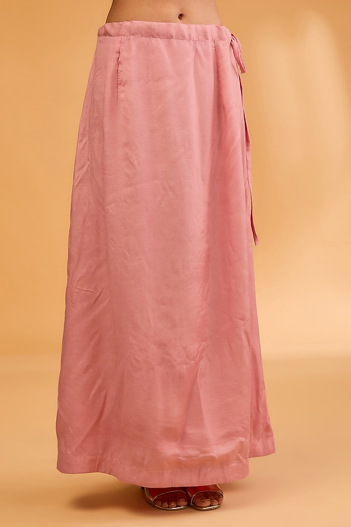 Pink Satin Organza Pearl Work Reception Saree Set by SURBHI SHAH at Pernia's Pop Up Shop