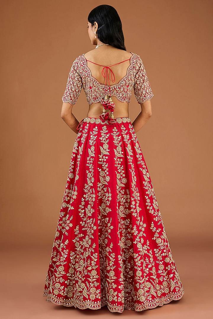 Red Silk Cutdana & Sequin Work Bridal Lehenga Set by SURBHI SHAH at Pernia's Pop Up Shop