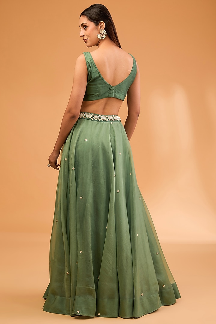 Green Shaded Organza Sequins & Cutdana Work Cape Set by SURBHI SHAH at Pernia's Pop Up Shop