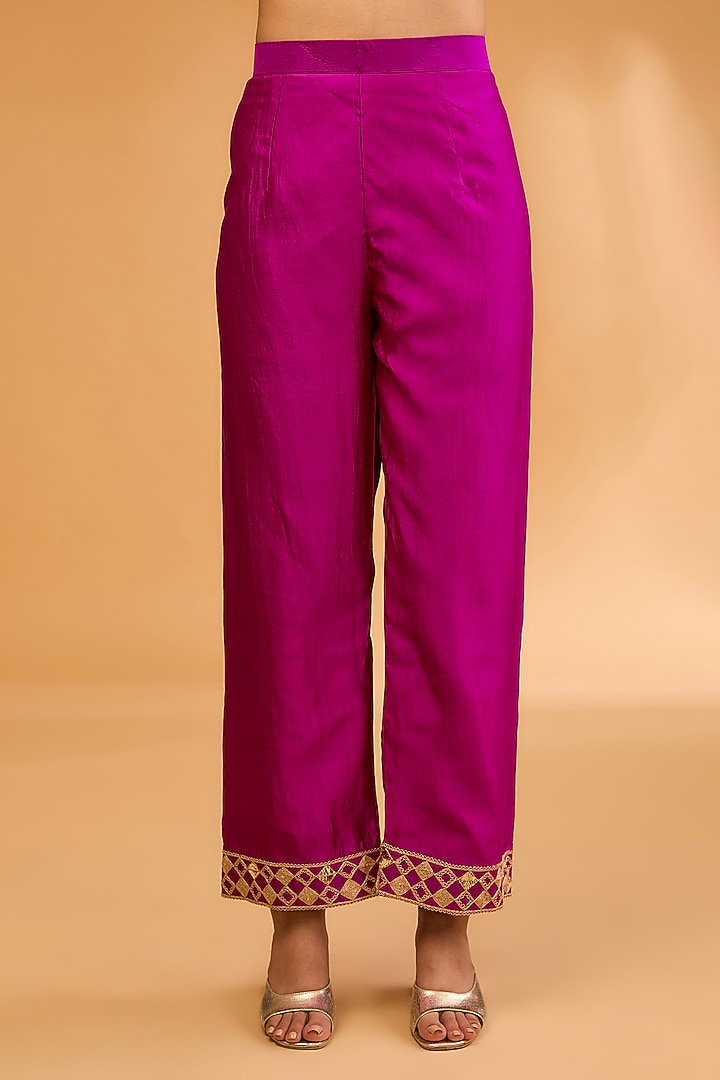 Magenta Pure Spun Silk Zardosi Work Kaftan Set by SURBHI SHAH at Pernia's Pop Up Shop