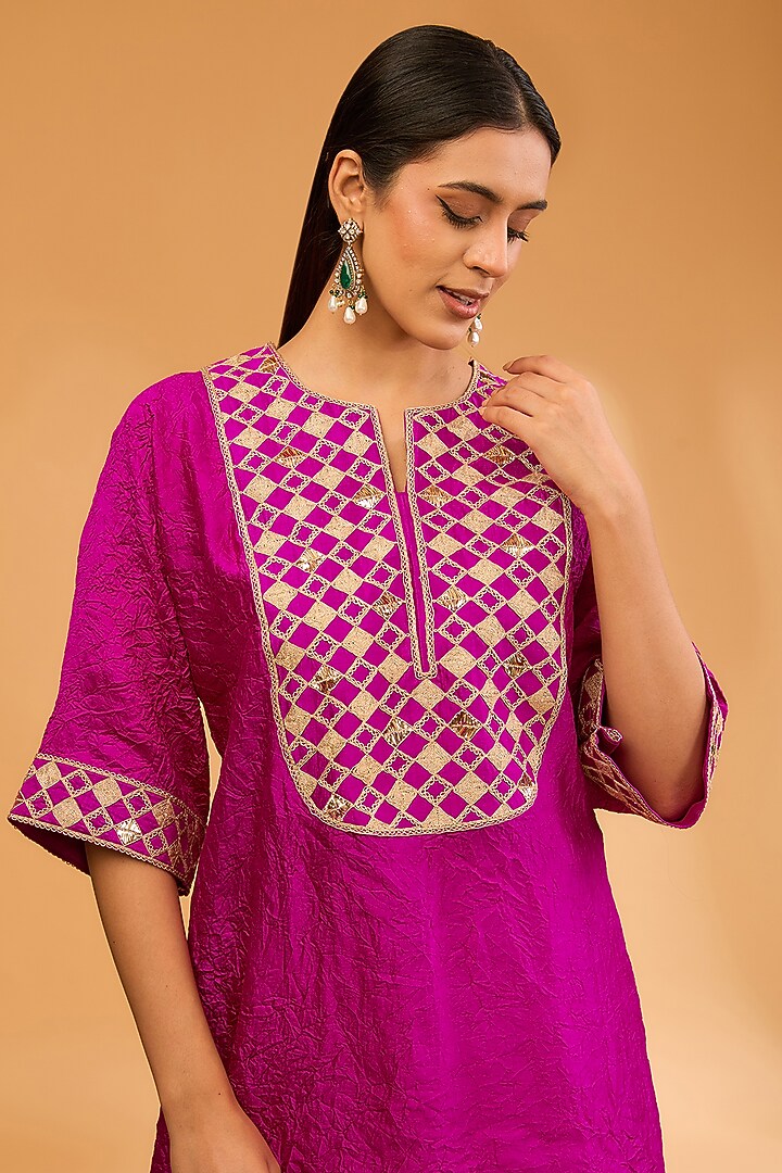 Magenta Pure Spun Silk Zardosi Work Kaftan Set by SURBHI SHAH at Pernia's Pop Up Shop