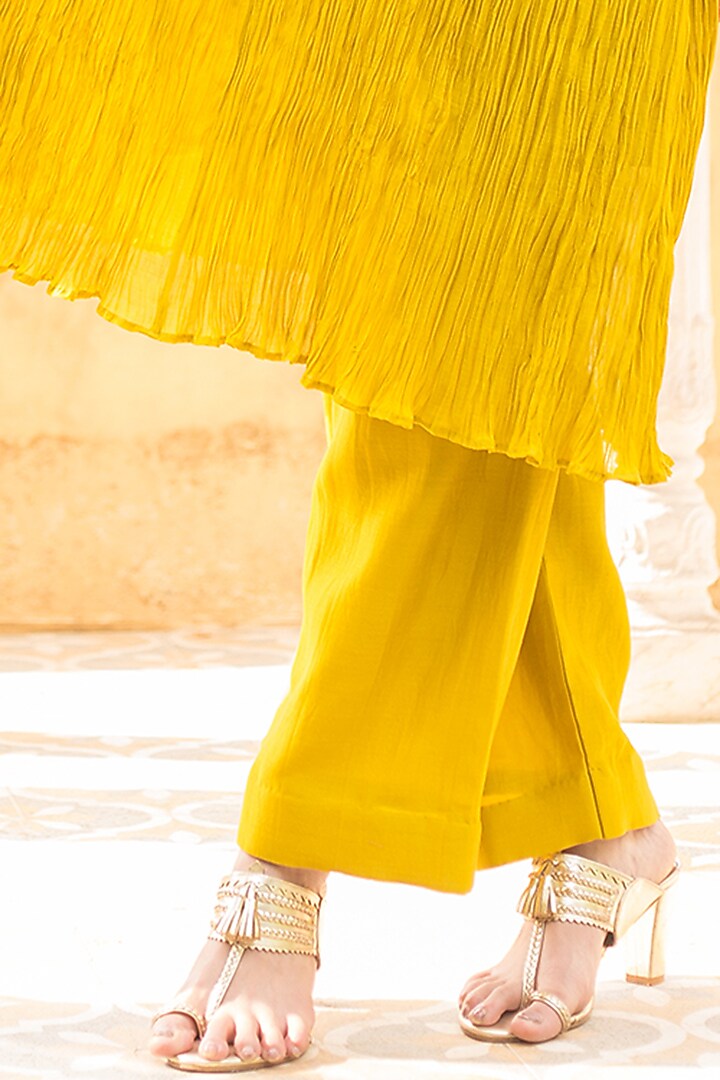 Lime Yellow Chanderi Crush Kurta Set by SURBHI SHAH at Pernia's Pop Up Shop