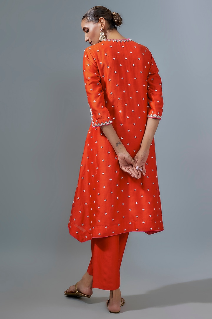 Orange Chanderi Zardosi Embroidered Banarasi Kurta Set by SURBHI SHAH at Pernia's Pop Up Shop
