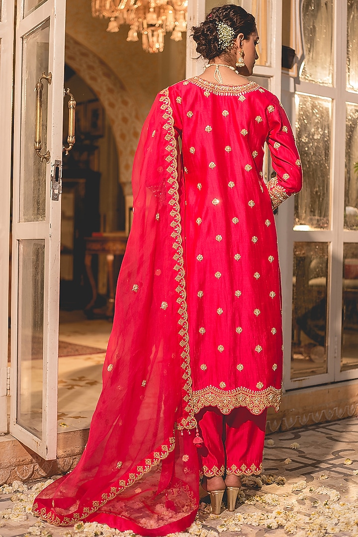Red Spun Silk Marori Work Kurta Set by SURBHI SHAH at Pernia's Pop Up Shop