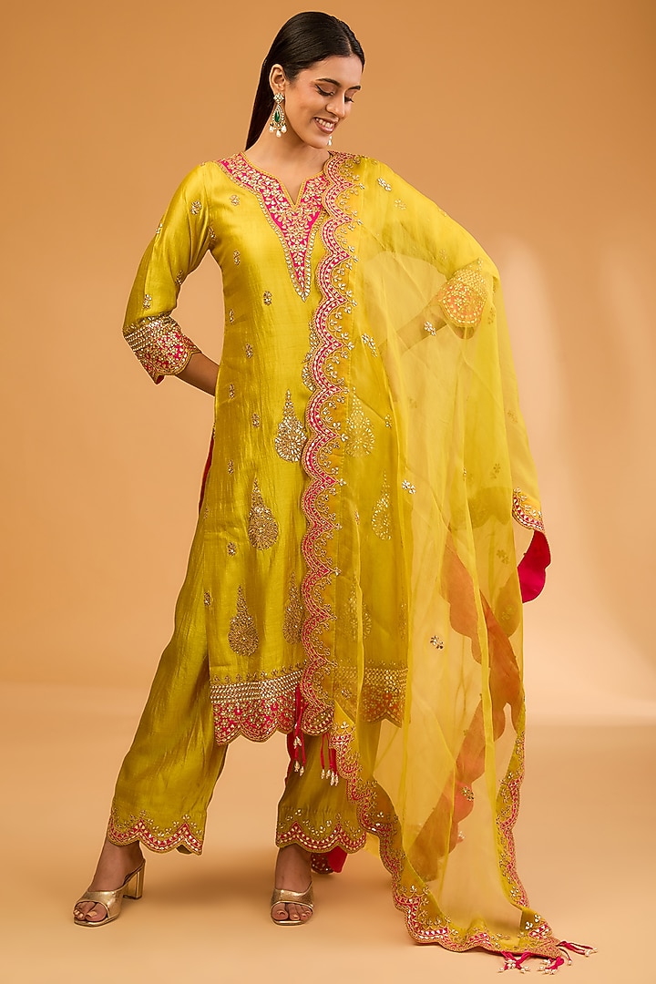 Yellow Spun Silk Marori Embroidered Kurta Set by SURBHI SHAH at Pernia's Pop Up Shop
