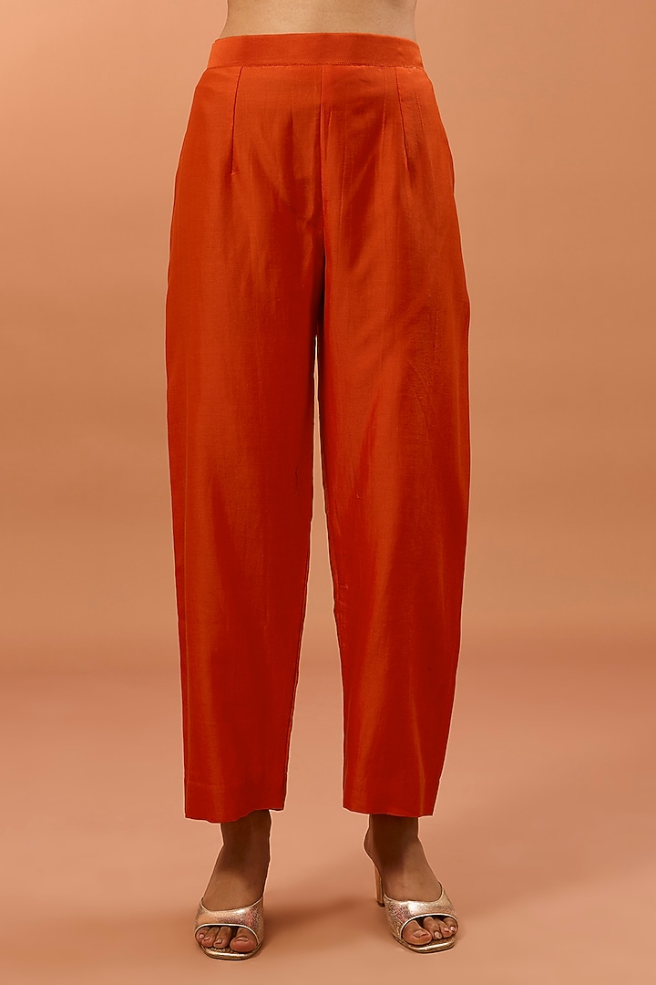Burnt Orange Chanderi Marori Work Crushed Kurta Set by SURBHI SHAH at Pernia's Pop Up Shop
