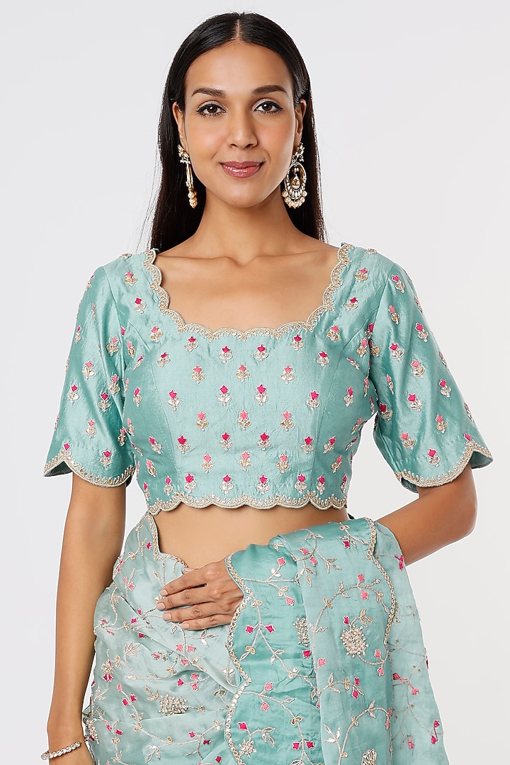 Powder Blue Hand Embroidered Reception Saree Set by SURBHI SHAH at Pernia's Pop Up Shop