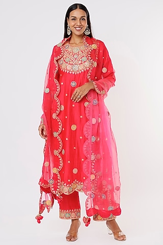 Red Hand Embroidered Kurta Set by SURBHI SHAH