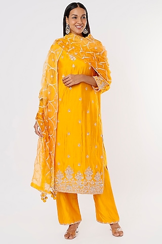 Yellow Hand Embroidered Kurta Set by SURBHI SHAH