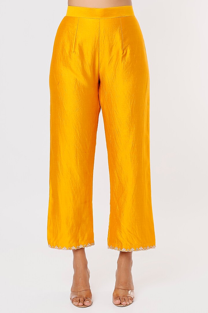 Yellow Hand Embroidered Kurta Set by SURBHI SHAH at Pernia's Pop Up Shop