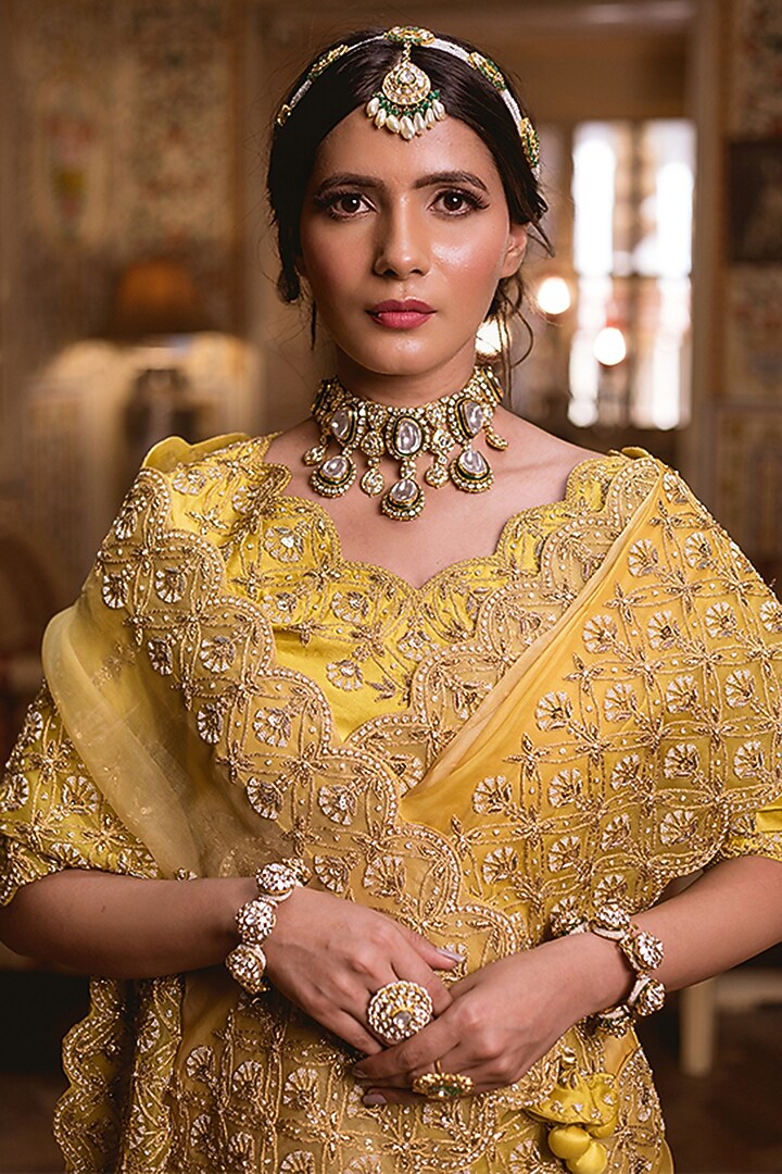 Dandelion Yellow Ombre Embroidered Reception Saree Set by SURBHI SHAH at Pernia's Pop Up Shop