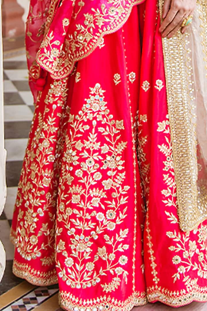 Bright Red Zardosi Embroidered Bridal Lehenga Set by SURBHI SHAH at Pernia's Pop Up Shop