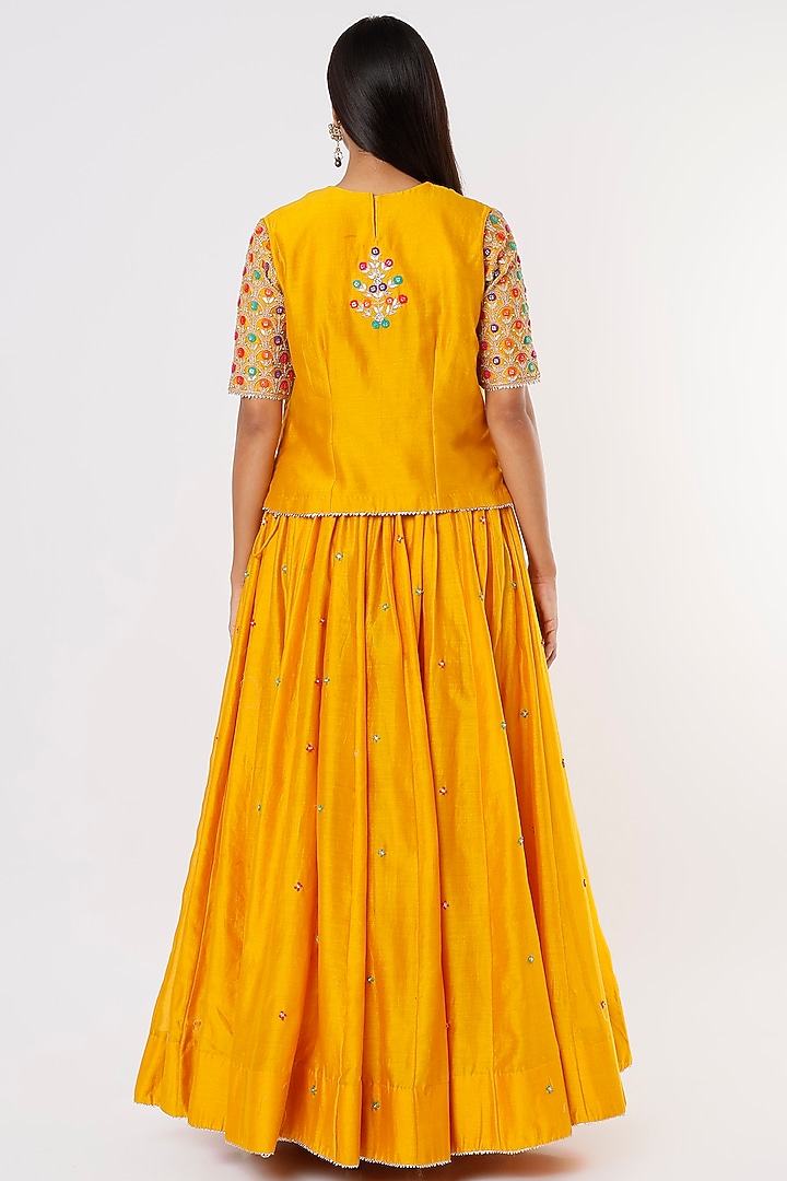 Yellow Pure Chanderi Wedding Lehenga Set by SURBHI SHAH at Pernia's Pop Up Shop