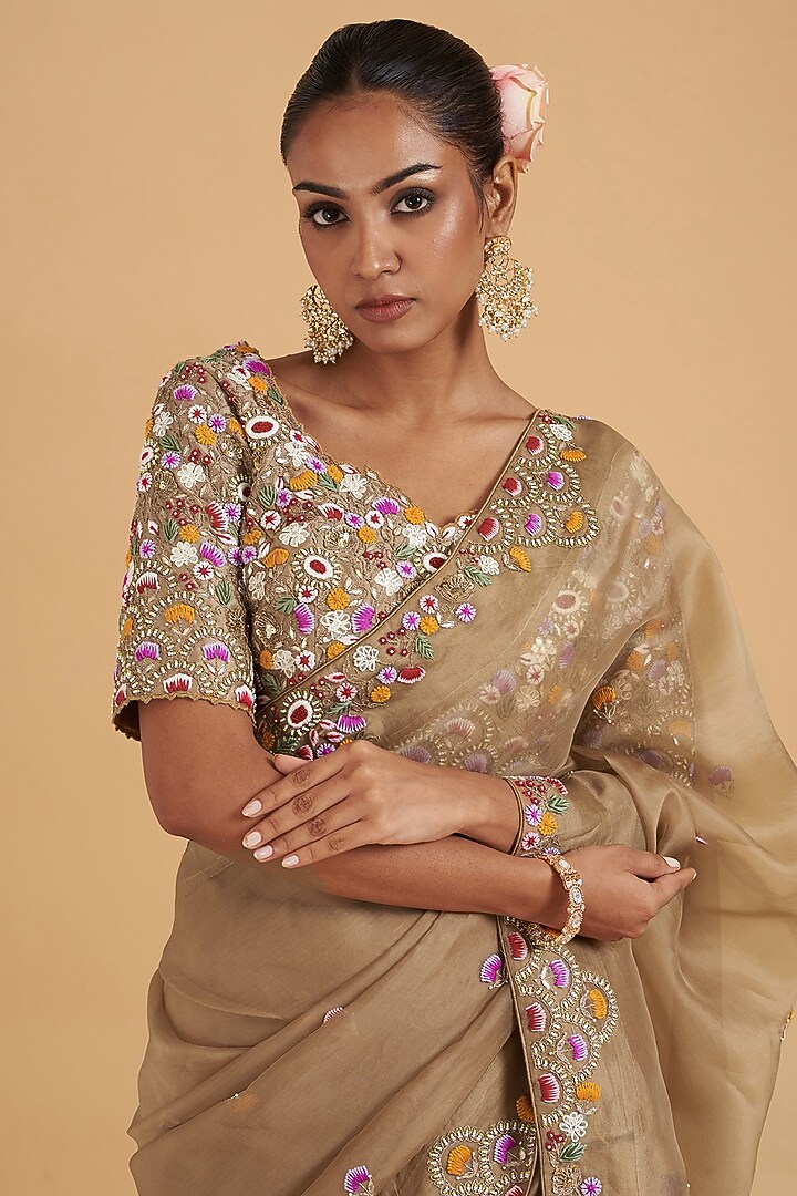 Dull Gold Pure Organza Embroidered Wedding Saree Set by SURBHI SHAH at Pernia's Pop Up Shop