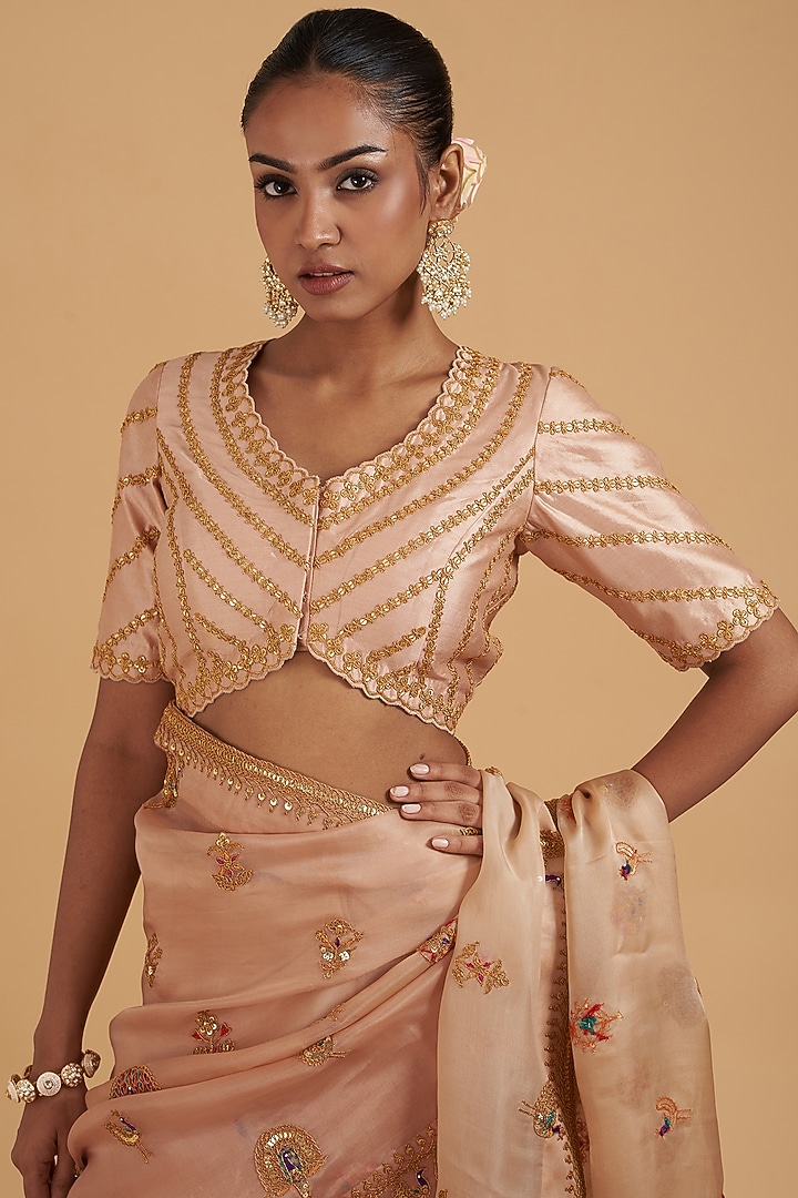 Beige Pure Organza Embroidered Reception Saree Set by SURBHI SHAH at Pernia's Pop Up Shop
