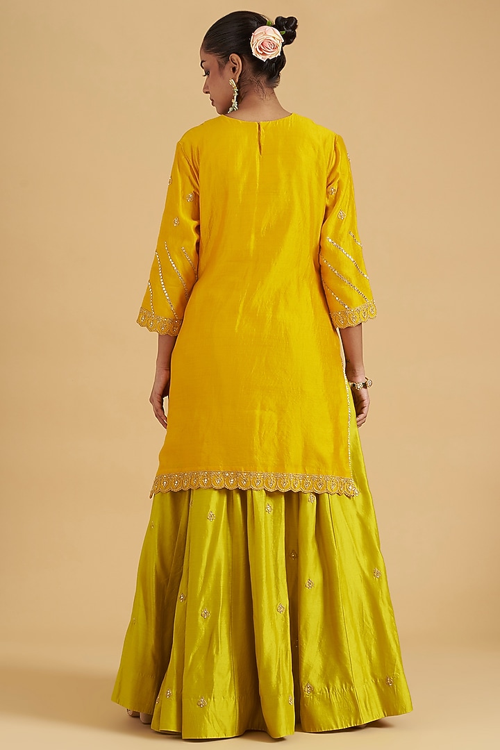 Parrot Green Pure Spun Silk Kalidar Wedding Lehenga Set by SURBHI SHAH at Pernia's Pop Up Shop
