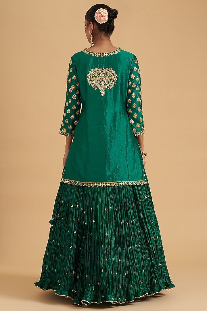 Green Kora Silk Crush Wedding Lehenga Set by SURBHI SHAH at Pernia's Pop Up Shop