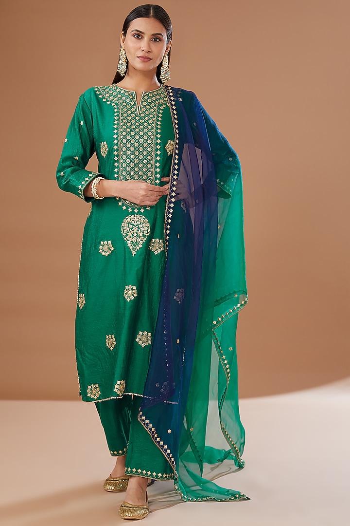 Bottle Green Pure Spun Silk Embroidered Kurta Set by SURBHI SHAH at Pernia's Pop Up Shop