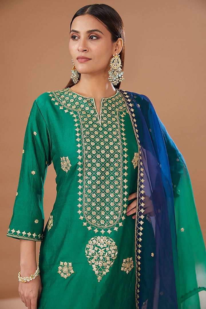 Bottle Green Pure Spun Silk Embroidered Kurta Set by SURBHI SHAH at Pernia's Pop Up Shop