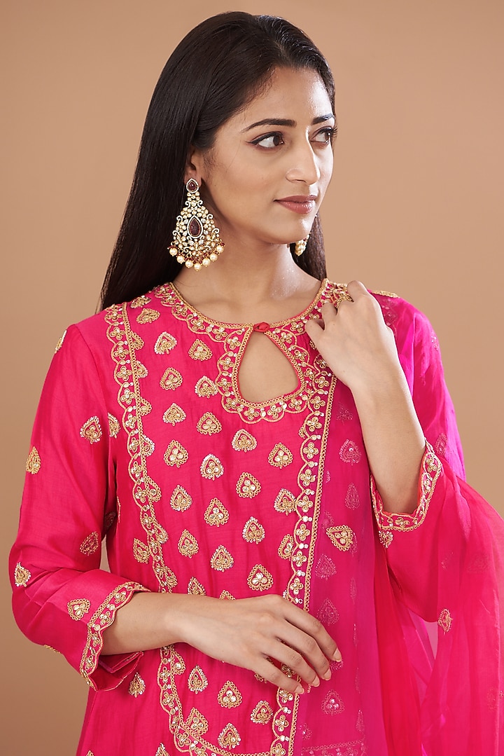 Pinkish Red Pure Spun Silk Embroidered Kurta Set by SURBHI SHAH at Pernia's Pop Up Shop