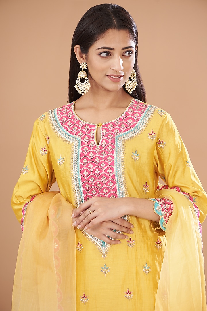 Yellow Pure Spun Silk Embroidered Kurta Set by SURBHI SHAH at Pernia's Pop Up Shop