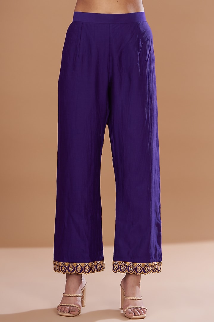 Purple Magenta Pure Spun Silk Embroidered Kurta Set by SURBHI SHAH at Pernia's Pop Up Shop