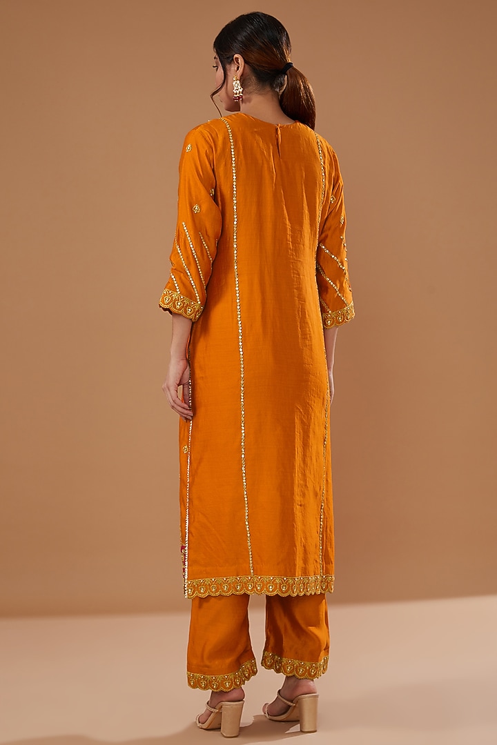 Orange Pure Spun Silk Embroidered Kurta Set by SURBHI SHAH at Pernia's Pop Up Shop