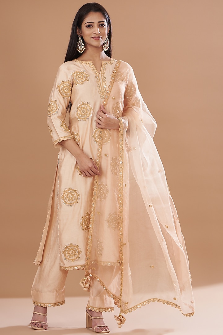 Champagne Pure Spun Silk Embroidered Kurta Set by SURBHI SHAH at Pernia's Pop Up Shop