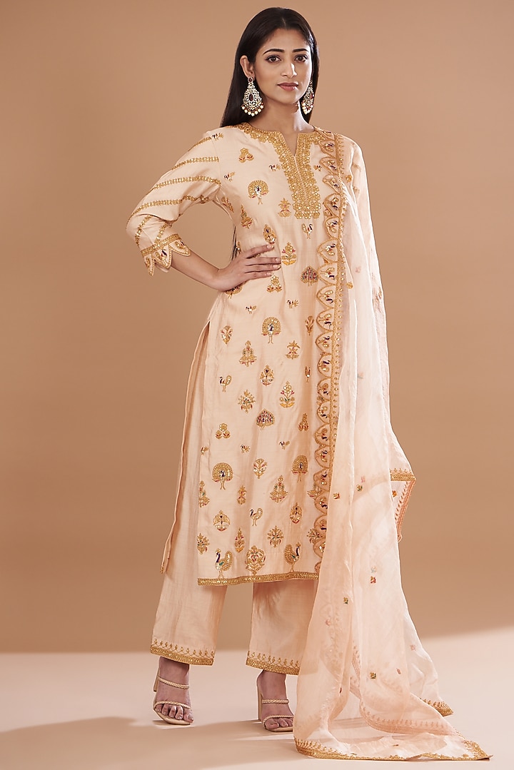 Powder Beige Pure Spun Silk Embroidered Kurta Set by SURBHI SHAH at Pernia's Pop Up Shop