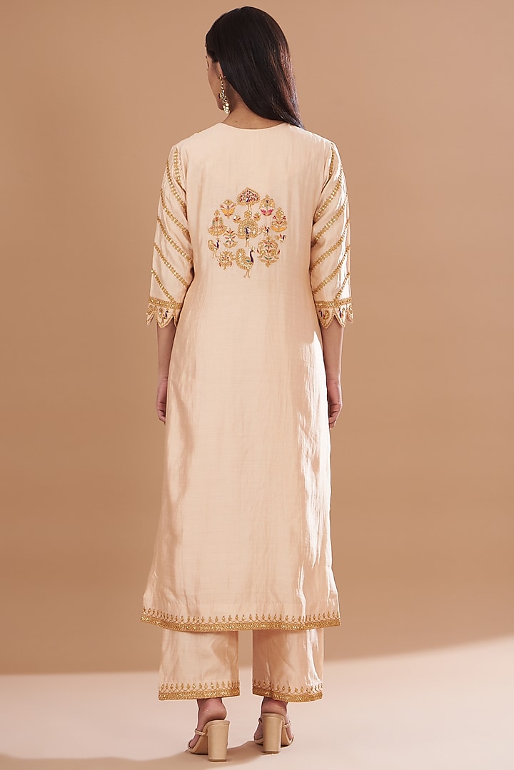 Powder Beige Pure Spun Silk Embroidered Kurta Set by SURBHI SHAH at Pernia's Pop Up Shop