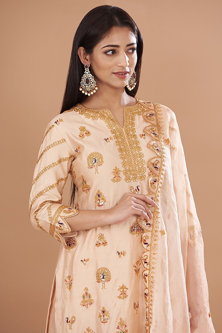 Powder Beige Pure Spun Silk Embroidered Kurta Set by SURBHI SHAH at Pernia's Pop Up Shop
