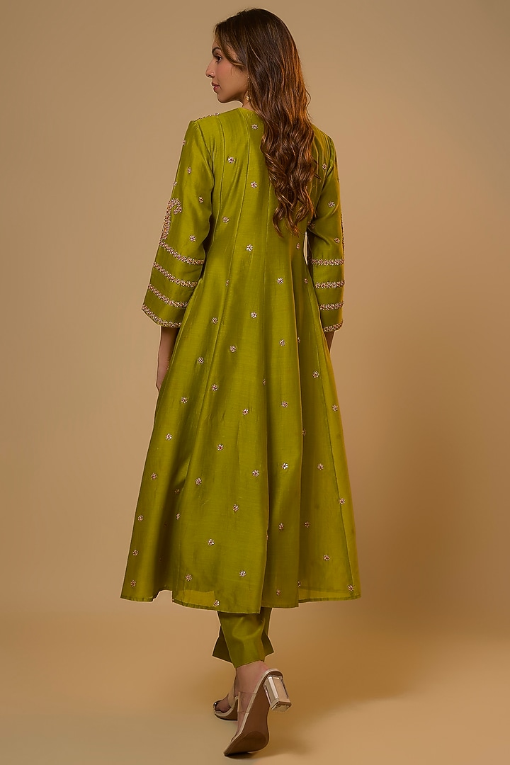 Parrot Green Chanderi Gota-Patti Work Kurta Set by SURBHI SHAH at Pernia's Pop Up Shop