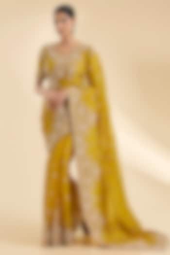 Mustard Organza Pearl Work Reception Saree Set by SURBHI SHAH at Pernia's Pop Up Shop