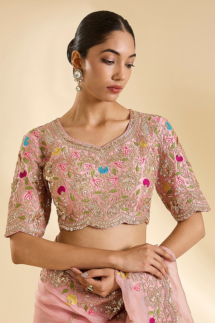 Powder Pink Organza Resham Work Reception Saree Set by SURBHI SHAH at Pernia's Pop Up Shop