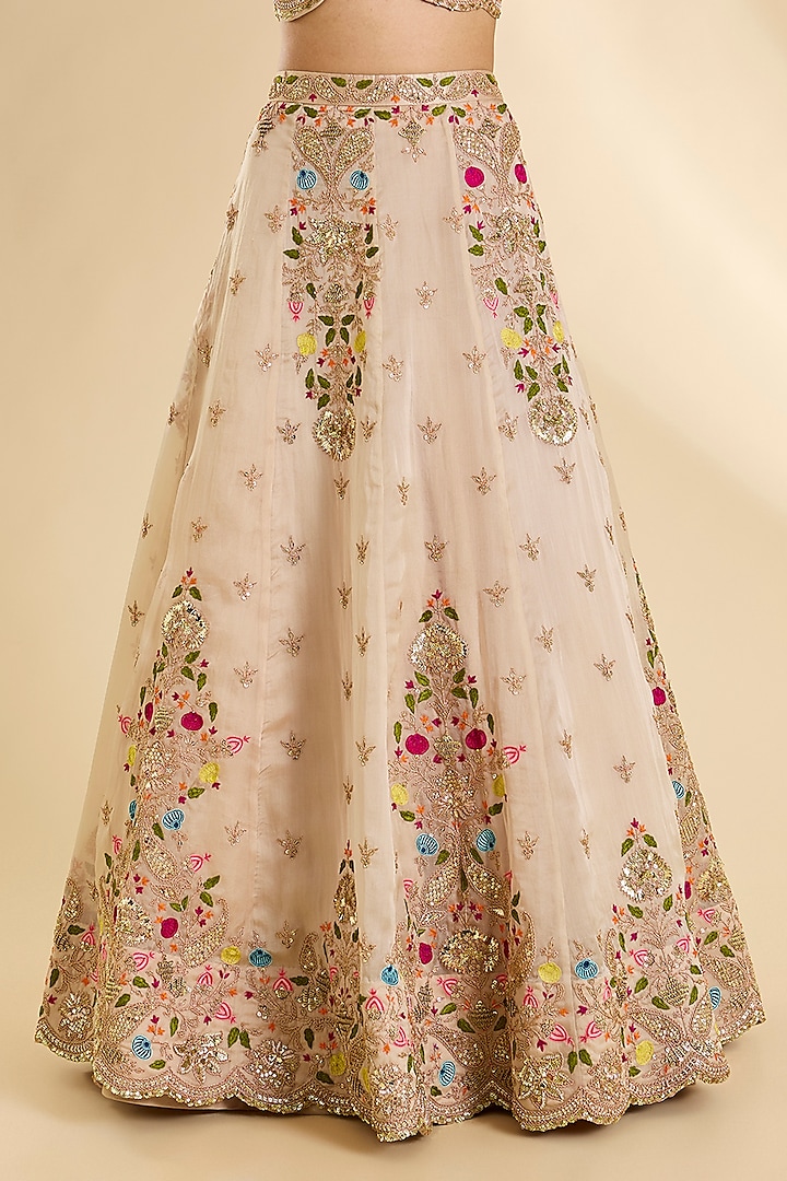 Pearl White Organza Resham Work Bridal Lehenga Set by SURBHI SHAH at Pernia's Pop Up Shop